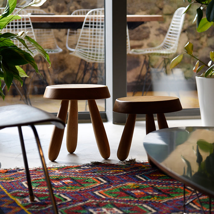 n° 16 310/60 - The Stool
