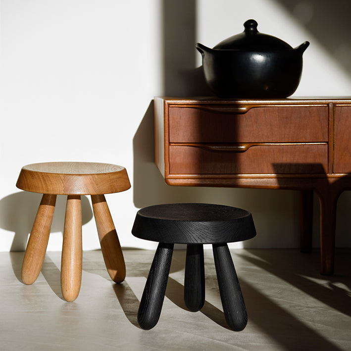 n° 16 310/60 - The Stool